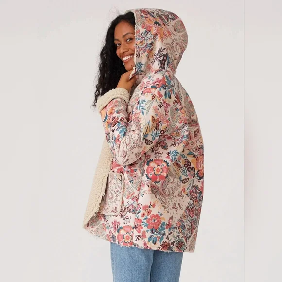 NWT Floral Hooded Jacket with Sherpa Lining - Picture 3 of 12